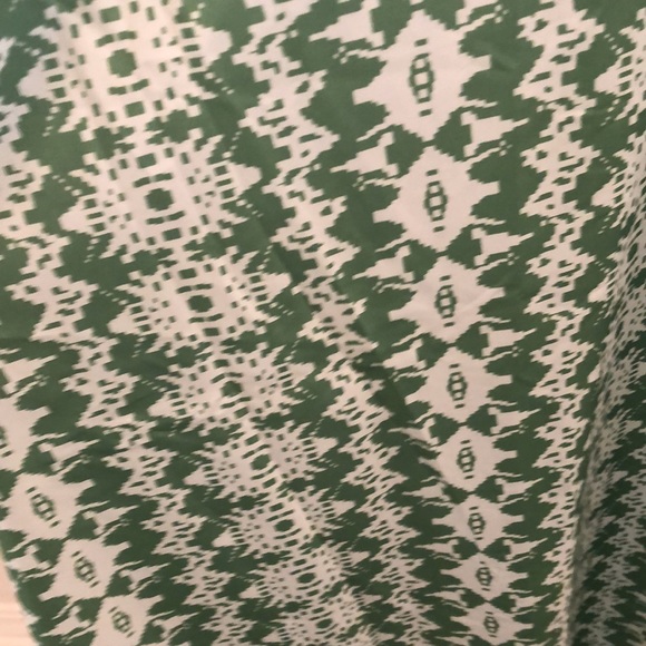 Green and white printed dress - Picture 4 of 4